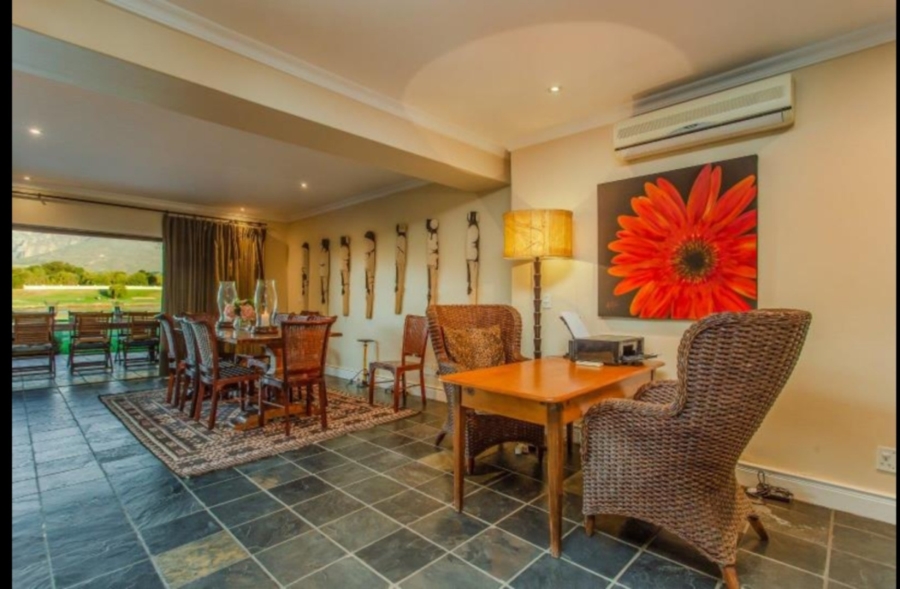 To Let 4 Bedroom Property for Rent in Boschenmeer Golf Country Estate Western Cape